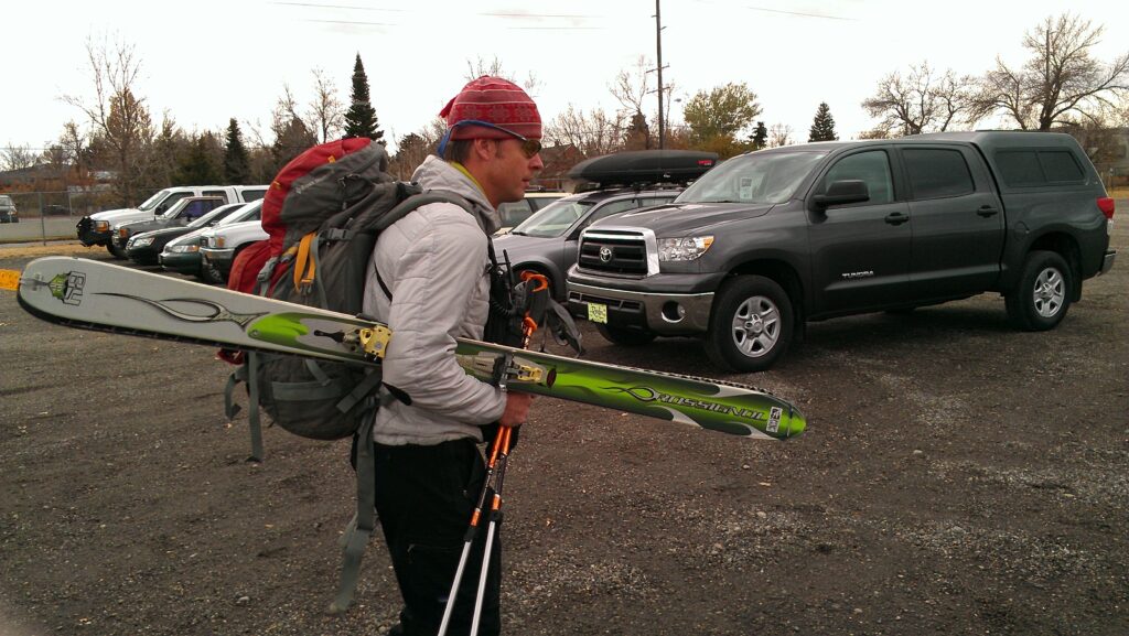 Rescuer Todd Thesing loading for Hollywood Bowl